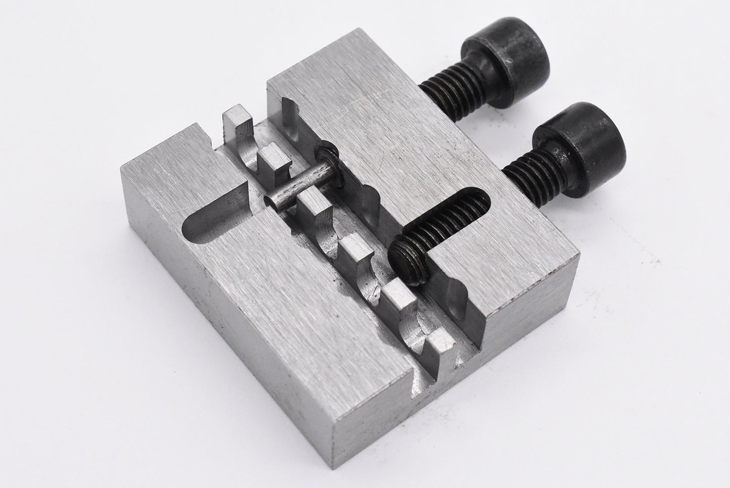 Chain Breaker